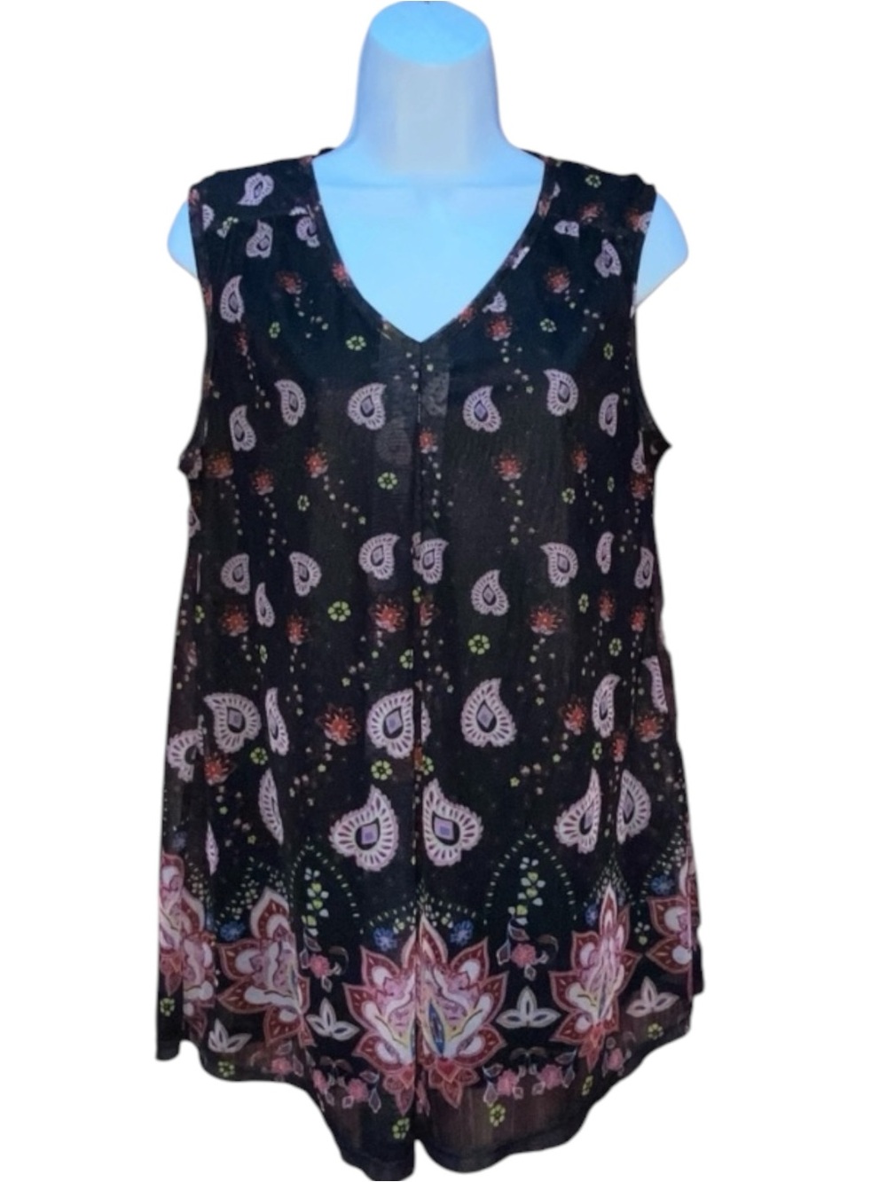 Bebonnie Mesh Sleeveless Floral Paisley Lined V-Neck Top - Women’s XL